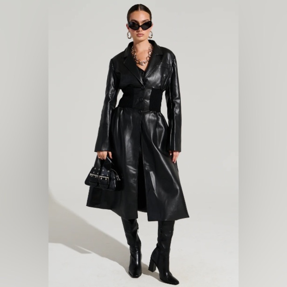 SITTING PRETTY FITTED TRENCH